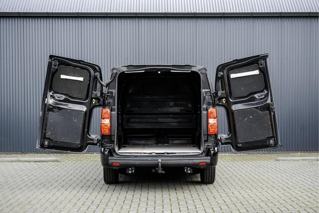 Opel VIVARO 2.0 Diesel 145PK L3H1 | Camera | Automaat | Led | Carplay | Trekhaak | schuifdeur R+L | Cruise | Airco