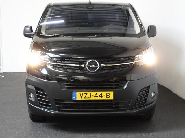 Opel VIVARO 2.0 CDTI 145 pk L3H1 Edition 3-zits Automaat Airco Navigatie Bluetooth Trekhaak