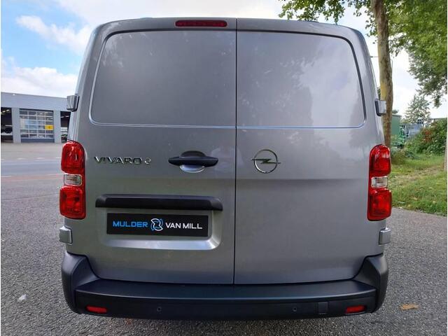 Opel VIVARO Electric L3 75 kWh 136pk | 8 jaar garantie | 0% financial lease | Houten afwerking laadruimte | NAVI | Multimedia | Apple Carplay | Android Auto | Achteruitrijcamera | Parkeersensoren voor en achter | Dode hoek detectie | Digitale cockpit | Stuurwielbedie