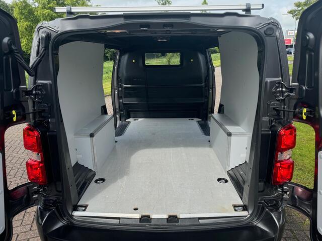 Opel VIVARO 2.0 CDTI L2H1 2X SCHUIFDEUR/CARPLAY/DAKDRAGERS Opel Vivaro 2.0 CDTI L2H1 Innovation 2X SCHUIFDEUR/CARPLAY