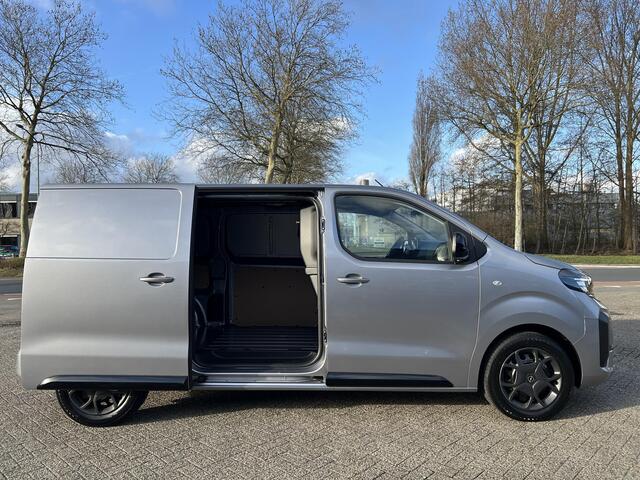 Opel VIVARO Electric L2 75 kWh 136pk | 8 jaar garantie | 0% financial lease | Full ECO LED koplampen | Exterieur Pakket | Apple Carplay | Android Auto | Achteruitrijcamera | Parkeersensoren achter | Climate Control | Pack ergonomie met passagiersstoel | van voor Key