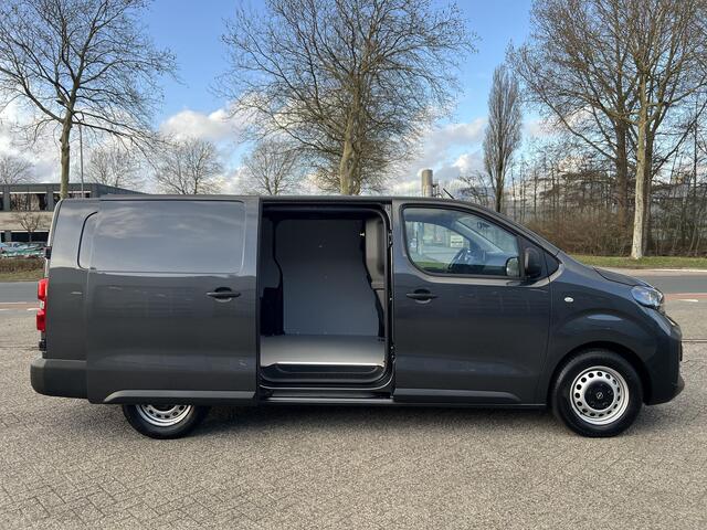 Opel VIVARO Electric L3 75 kWh 136pk | 8 jaar garantie | 0% financial lease| NAVI | Apple Carplay | Android Auto | Parkeersensoren voor- en achter | Achteruitrijcamera | Dode hoek detectie | Mistlampen | Licht- en regensensor | Automatische verlichting | Digital cock