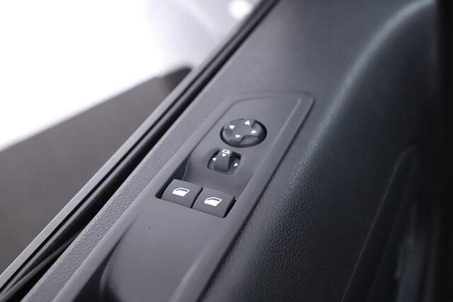Opel VIVARO 2.0 Diesel 145pk L3 Camera/Trekhaak Dubbele Schuifdeur/Vloer en Wand betimmering BPM VRIJ!