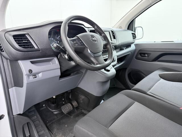 Opel VIVARO 2.0CDTi 145PK AUT-8 L3H1 3-Pers.*BOTT* EURO-6 Navi Pdc ECC Apple Carplay Android Cruise Control Airco DAB Edition Betonplexvloer Bott-Inbouwkasten! Wandbetimmering Verlichting Achterdeuren Schuifdeur 1e Eigenaar Origineel Nederlandse Bus 2.500 trekvermoge