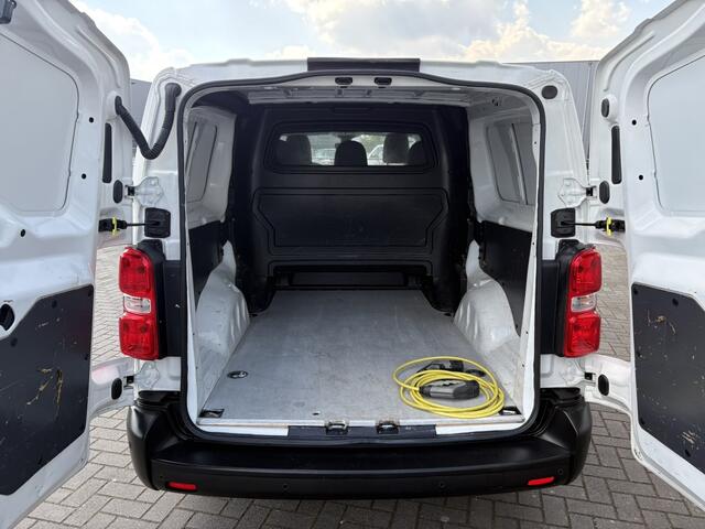 Opel VIVARO Vivaro-e L3 DC 75 kWh Dubbele Cabine | Airco | Navigatie