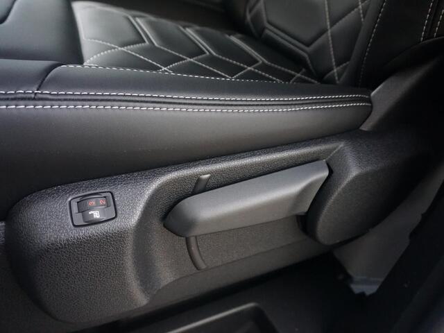 Opel VIVARO Electric L3 75 kWh | STX Sport | Lederen bekleding | Spoilerpakket | 18 inch Lichtmetalen velgen | Rondom Camera's | Mooiste bus van NL (!)