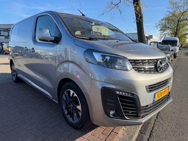 Opel VIVARO 2.0 CDTI L2 Innovation+ Edition BTW/BPM VRIJ Airco/ECC,Navigatie,Camera,HUD