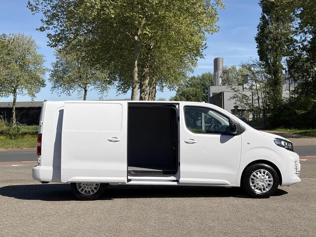 Opel VIVARO L3 2.0 BlueHDi 145pk EAT8 AUTOMAAT | BPM VRIJ | HOUTEN AFWERKING LAADRUIMTE | TREKHAAK | DOORLAADLUIK IN TUSSENSCHOT | APPLE CARPLAY / ANDROID AUTO | CAMERA | PARKEERSENSOREN ACHTER | EXTERIEUR PAKKET | LEDEREN STUURWIEL VERWARMD | STOELVERW. | MISTLAMPEN