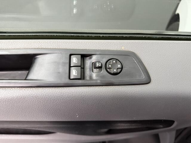 Opel VIVARO 2.0CDTI Lang | Hogedrukreinigings installatie | Navigatie | Camera | Airco | Cruise | 3-Zits