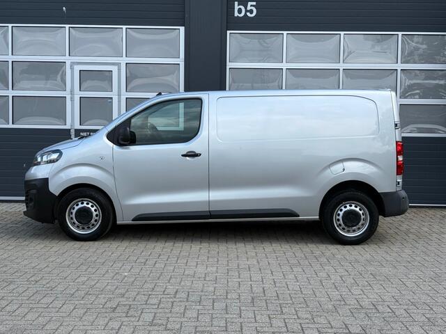 Opel VIVARO 2.0 CDTI 144PK L2 / Camera / Cruise / PDC / Carplay / Navi / Airco / Flippers