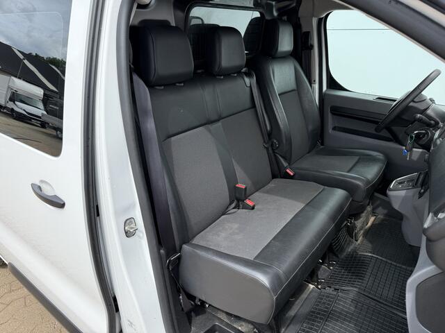 Opel VIVARO e-Vivaro 75kWh 136PK L2H1 330km WLTP 91,3% (SOH) Snelladen Laadkabel Climate control Parkeersensoren Kastwand Inbouw