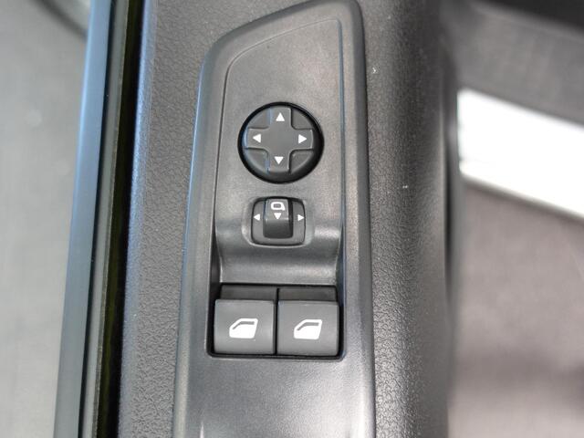 Opel VIVARO 2.0 BlueHDi L2 145PK Automaat Airco Navi Cruise Trekhaak Carplay
