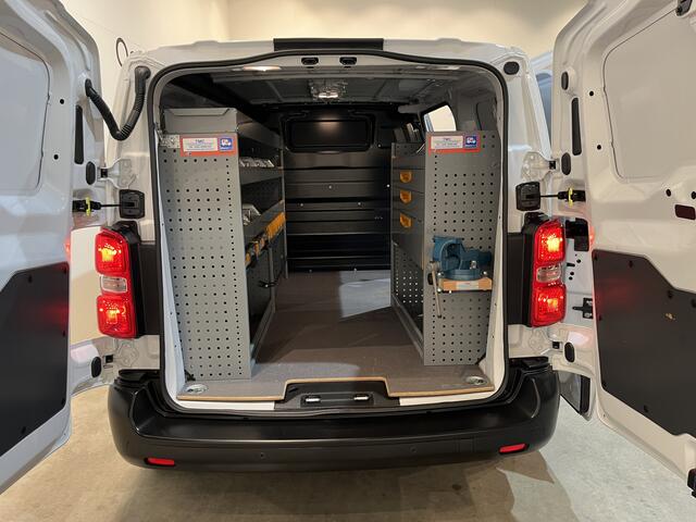 Opel VIVARO Vivaro-e L2H1 Edition 75 kWh / 100% Elektrisch !! / Servicebus / Kast-inrichting / Airco / Cruise Control / PDC / 3-Zits / 21.400 KM !!