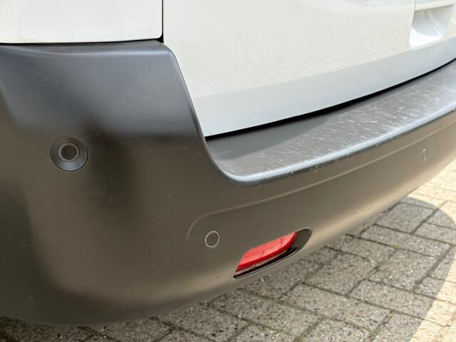 Opel VIVARO Electric L2 / Cruise / Carplay / Dodehoek / Airco / PDC /