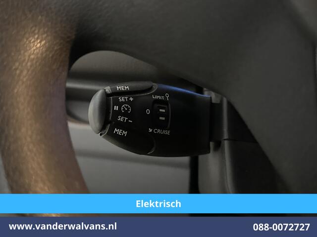 Opel VIVARO Vivaro-e 136pk Automaat L2H1 50 kWh Elektrisch Airco | Camera | Navigatie | Apple Carplay Android Auto, Cruisecontrol, Parkeersensoren, Trekhaak, Bijrijdersbank