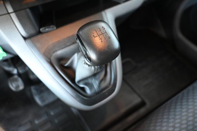 Opel VIVARO 1.5 CDTI L3H1 Edition 6 Persoons Airco Navigatie Trekhaak Cruise Control Rijklaarprijs! Inruil Mogelijk!