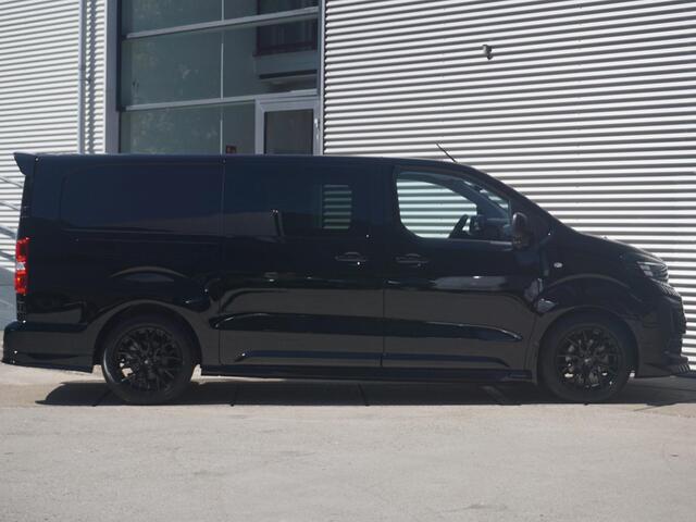 Opel VIVARO Vivaro-e Dubbele Cabine 75kWh | STX Sport | Mooiste bus van NL (!) | Lederen bekleding | Spoilerpakket | 18 inch Lichtmetalen velgen | Dynamic Comfort NAV Pakket | Winterpakket | 2x schuifdeur | Betimmering | Comfortstoelen |