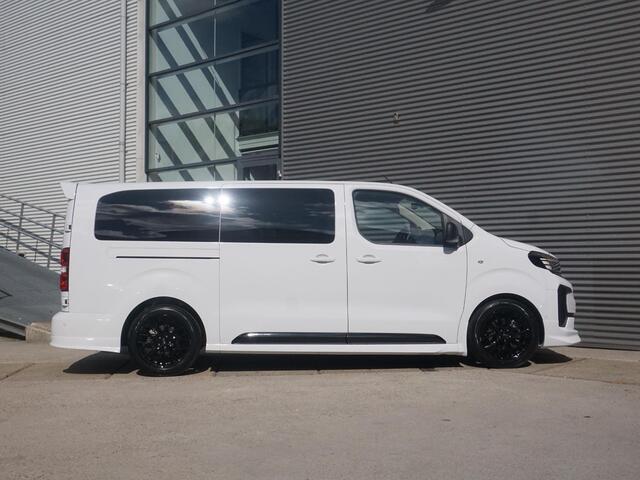 Opel VIVARO Vivaro-e Dubbele Cabine 75kWh | STX Sport | Mooiste bus van NL (!) | Lederen bekleding | Spoilerpakket | 18 inch Lichtmetalen velgen | Dynamic Comfort NAV Pakket | Winterpakket | 2x schuifdeur | Betimmering | Comfortstoelen |