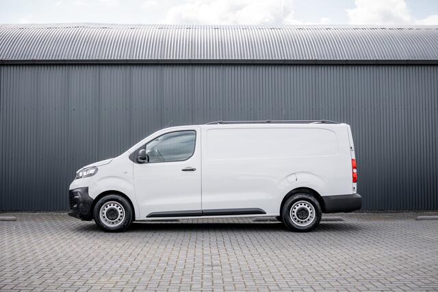 Opel VIVARO 1.5 | 3-Zits | 1e Eigenaar | Camera | Inrichting | Cruise | Airco | Trekhaak