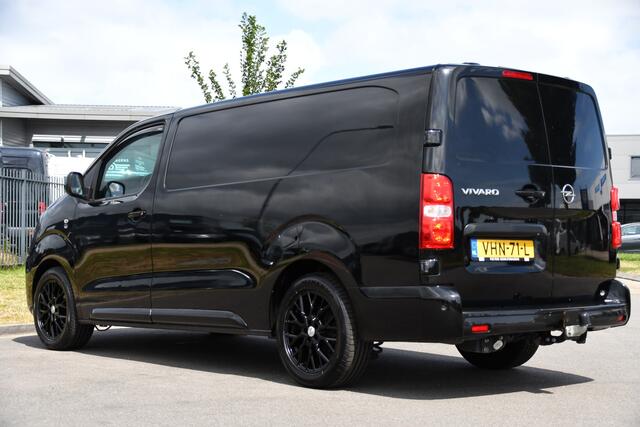 Opel VIVARO 2.0 CDTI L3H1 Black Edition Camera, Cruise, Carplay, Sensoren, 122pk, Automaat, Leder, Trekhaak, Multimedia, Uniek!