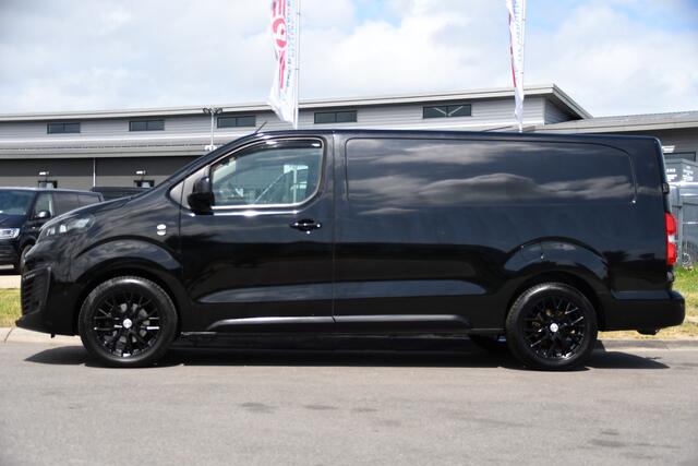 Opel VIVARO 2.0 CDTI L3H1 Black Edition Camera, Cruise, Carplay, Sensoren, 122pk, Automaat, Leder, Trekhaak, Multimedia, Uniek!