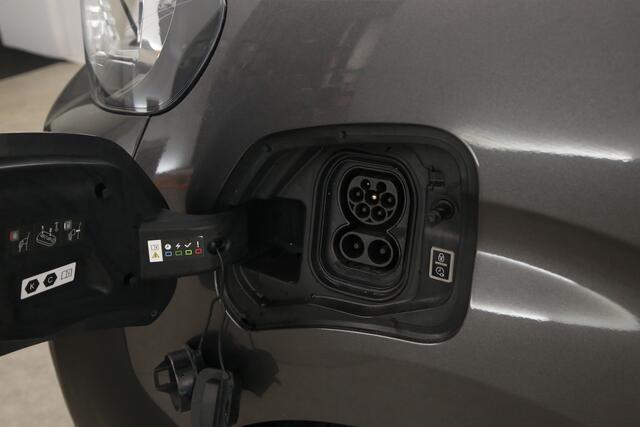 Opel VIVARO Vivaro-e Peugeot E-Expert 75 kWh L2H1 | Snelladen | SOH 89% | Airco | Cruise | Carplay | Parkeersens.
