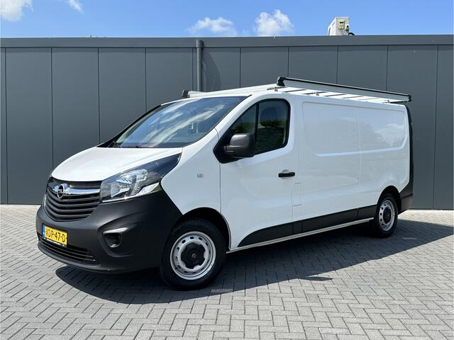 Opel VIVARO 1.6 CDTI 122 PK E6 / L2H1 / IMPERIAAL / TREKHAAK / 3 ZITS / AIRCO / NAVI / CRUISE