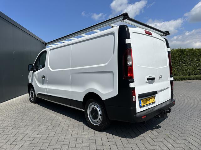 Opel VIVARO 1.6 CDTI 122 PK E6 / L2H1 / IMPERIAAL / TREKHAAK / 3 ZITS / AIRCO / NAVI / CRUISE