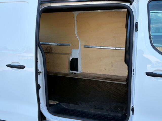 Opel VIVARO 75 kwh 136 PK L2 / Elektrisch / PDC / Trekhaak / Cruise / Dodehoek Camera