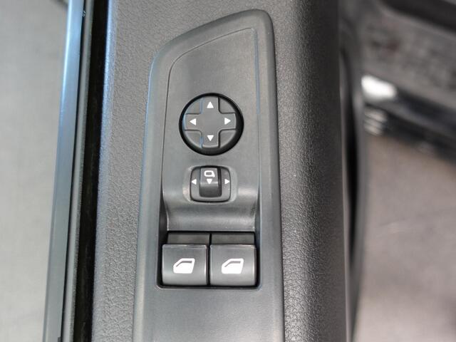 Opel VIVARO 2.0 BlueHDi 145PK Automaat L3H1 Airco Cruise Navigatie Trekhaak