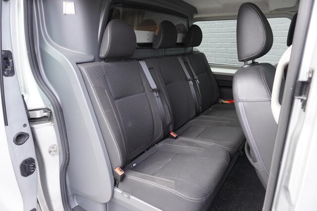 Opel VIVARO 1.6 CDTI 125PK L2 Dubbele Cabine EURO 6 - Airco - Navi - Cruise - ¤ 11.950,- Excl.