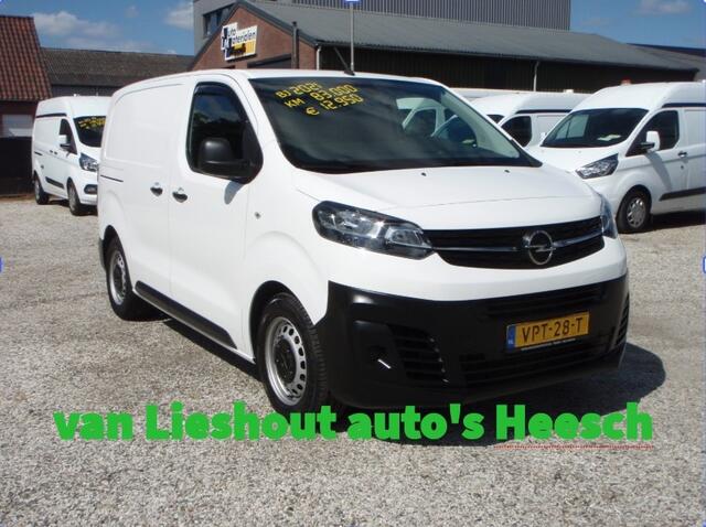 Opel VIVARO camera trekhaak navi 83544 km bj 12-2021