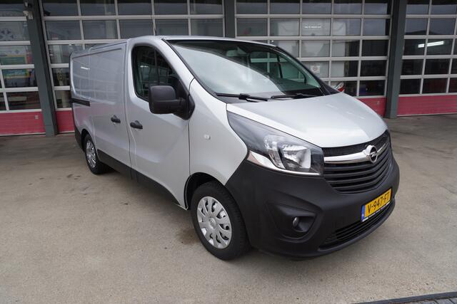 Opel VIVARO CDTI 126pk L1H1 Sport EcoFlex Met inrichting en omvormer