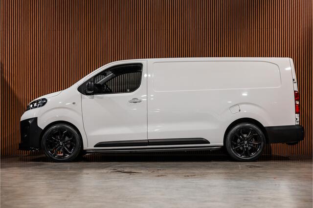 Opel VIVARO 2.0 CDTI L3H1 XL Edition | Automaat | CarPlay | Camera | Stoelverwarming | Trekhaak | F1 Flippers | Cruise control | Bedrijfswageninrichting | 3-Zitter | Nieuwe APK