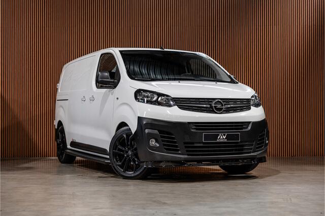 Opel VIVARO 2.0 CDTI L2H1 | L+R Schuifdeur | Automaat | CarPlay | Camera | Stoelverwarming | Trekhaak | F1 Flippers | Cruise control | Bedrijfswageninrichting | 3-Zitter | Nieuwe APK