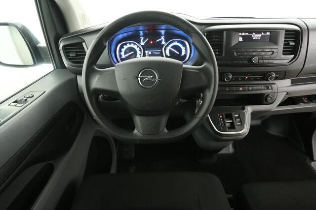 Opel VIVARO Vivaro-e 75 kWh L3H1 Long Range | Snelladen | SOH 94% | Airco | Cruise | 3 Zits | Parkeersens.
