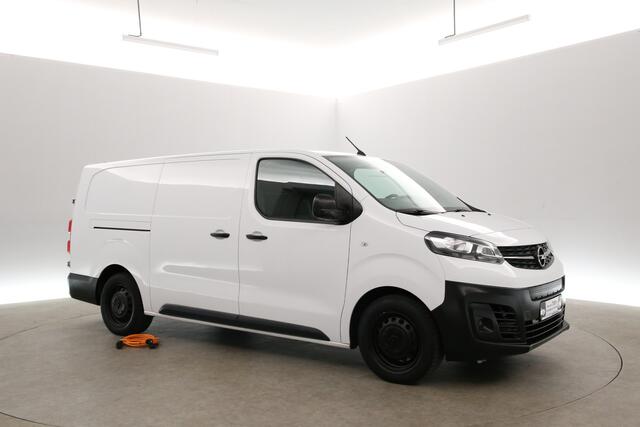 Opel VIVARO Vivaro-e 75 kWh L3H1 Long Range | Snelladen | SOH 91% | Airco | Cruise | 3 Zits | Parkeersens.