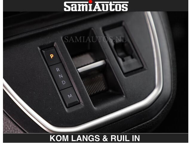 Opel VIVARO BLACK OPS | GEHEEL COMPLEET | HOUTEN VLOER EN WANDEN 3 PERSSONS | 2 DELIG ACHTER DEUREN | LADE SCHUIF BAK | 2.0D 180 PK S&S L2 H1 | FULL LED | SCHUIF DEUR | GEHEEL ZWART | MOOIE STOERE BUS |