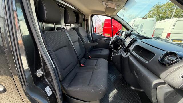 Opel VIVARO 1.6 CDTI 89KW 121PK L2H1 EURO 6 RVS IMPERIAAL/ AIRCO/ CRUISE CONTROL/ NAVIGATIE/ TREKHAAK