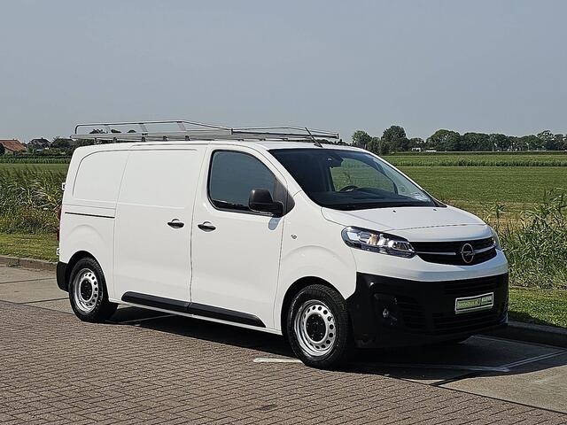 Opel VIVARO 1.5 CDTI L2H1 Edition Cruise control, Airco, Pdc, Carplay, Navi, Camera, Trekhaak, NAP, 3-Zits, Wp-Inrichting, Onderhoudshistorie, 1e Eigenaar!