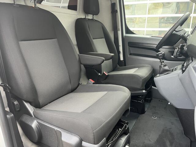 Opel VIVARO 2.0 CDTI L3H1 Edition Airco Cruise controle Trekhaak 2500kg Trekgewicht Imperiaal Telefoonverbinding Apple carplay Stuurwielbediening Kastinrichting Achterruitrij camera Parkeersensoren achter Navigatiesysteem 2-P – foto 7