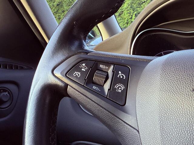 Opel ZAFIRA 1.4 Turbo Innovation 7p. l Navigatie l Camera l Nationale Autopas.