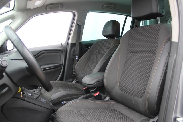 Opel ZAFIRA 1.4 Turbo Online Edition 7persoon Airco l Cruise control l Parkeersensoren voor en achter l Parkeercamera