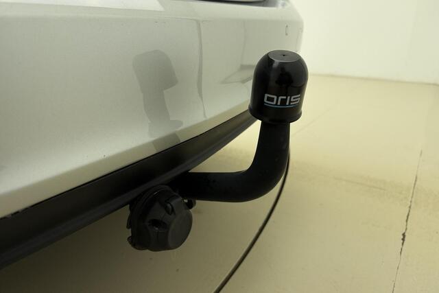 Opel ZAFIRA 1.6 Turbo Blitz 7p. 136pk | Lederen Bekleding | Climate Control | Trekhaak | Stoel - Stuurverwarming | Apple Carplay - Android Auto | Camera | 1e Eigenaar | Dealeronderhouden