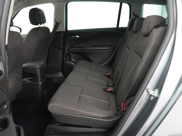 Opel ZAFIRA 1.4 Turbo Innovation 7-persoons | Trekhaak | Camera | Full LED | Comfortstoelen | Navigatie | Climate control | Parkeerhulp | Cruise control
