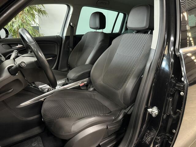 Opel ZAFIRA 1.4 Turbo Innovation 7p. //Autom // Ecc // Trekhaak