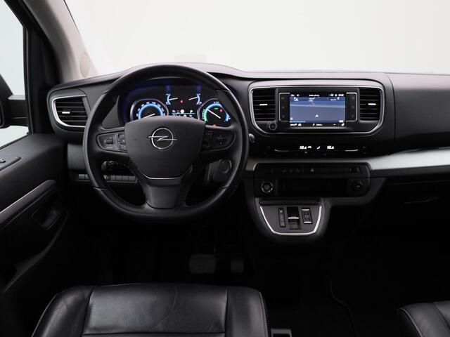Opel ZAFIRA Zafira-e Life L3H1 Innovation 75 kWh 7 PERSOONS | Lederen Bekleding | Navigatie | Camera | Panoramadak |