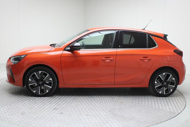 Opel e-Corsa Elegance 50 kWh | navi | pdc v/a + camera | cruise control | carplay | dodehoek | keyless | spiegels inklapbaar