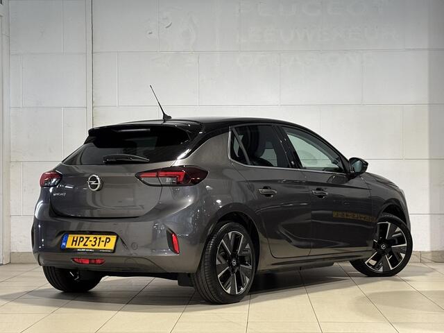 Opel e-Corsa Elegance 3-fasen 50kWh 136pk | LED MATRIX | ADAPTIVE CRUISE | WINTER PACK | NAVI | DAB+ | ISOFIX | STOEL- EN STUURVERWARMING | KEYLESS |