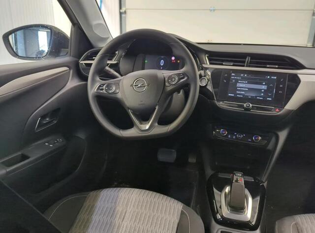 Opel e-Corsa Edition 100KW / 50 kWh 100% EV. 5Drs./ Airco-Ecc./ Radio multimedia / Navigatie via Usb./